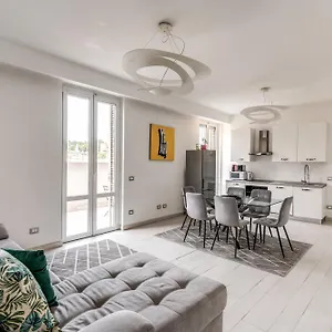 The Roof Luxury Penthouse Corso Rome
